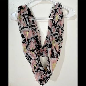 Leopard Dot Infinity Scarf
